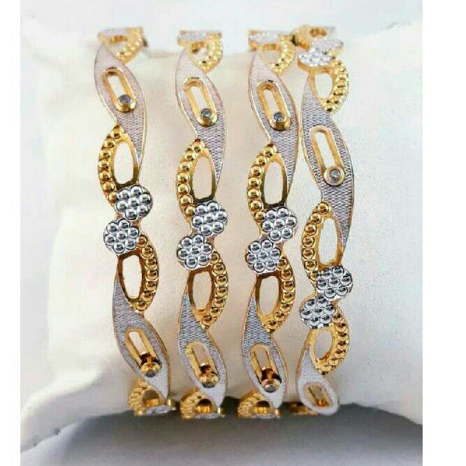 916 Gold Ladies Modern Stunning CNC Bangle
