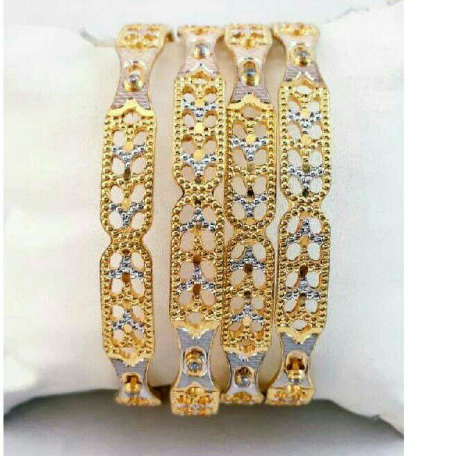 22K / 916 Gold Yellow Ladies Bangle