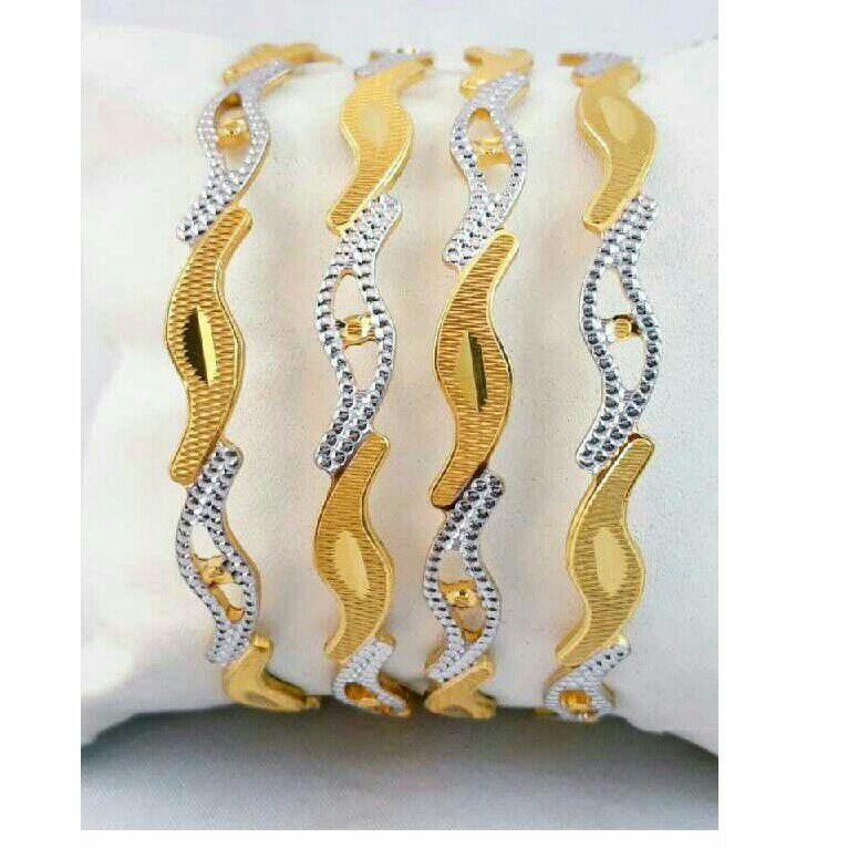 916 Gold Attractive CNC Stone Bangle