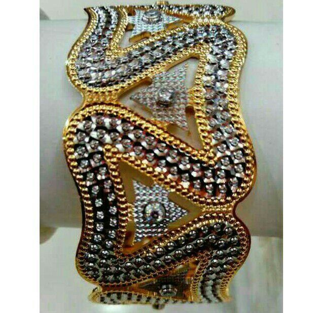 22K / 916 Gold Ladies Indian Shiny CNC Bangle
