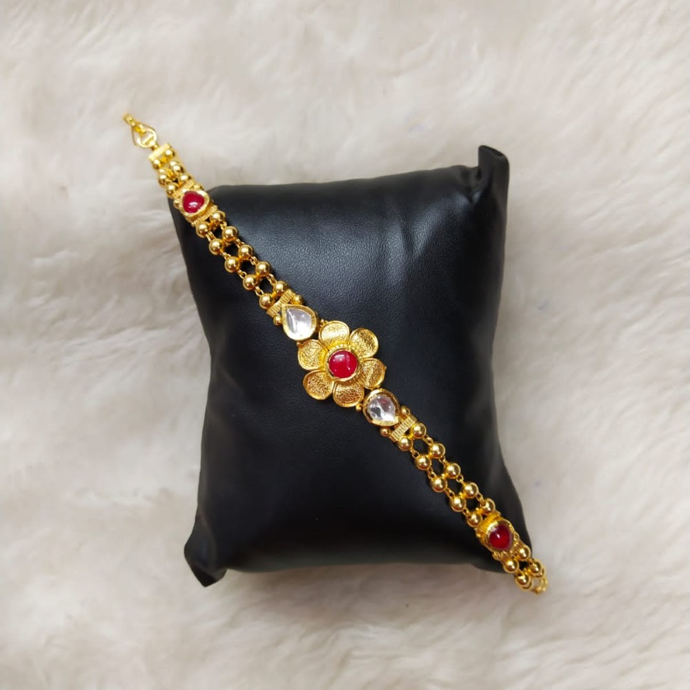 Gold Trending Design Bracelet