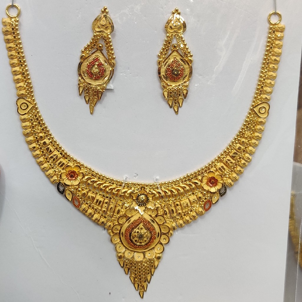 22 carat 916 fancy set butti