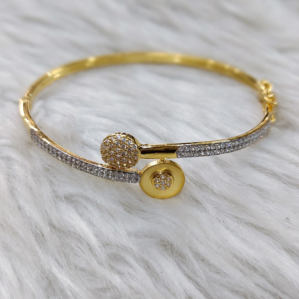 carat antique bracelet