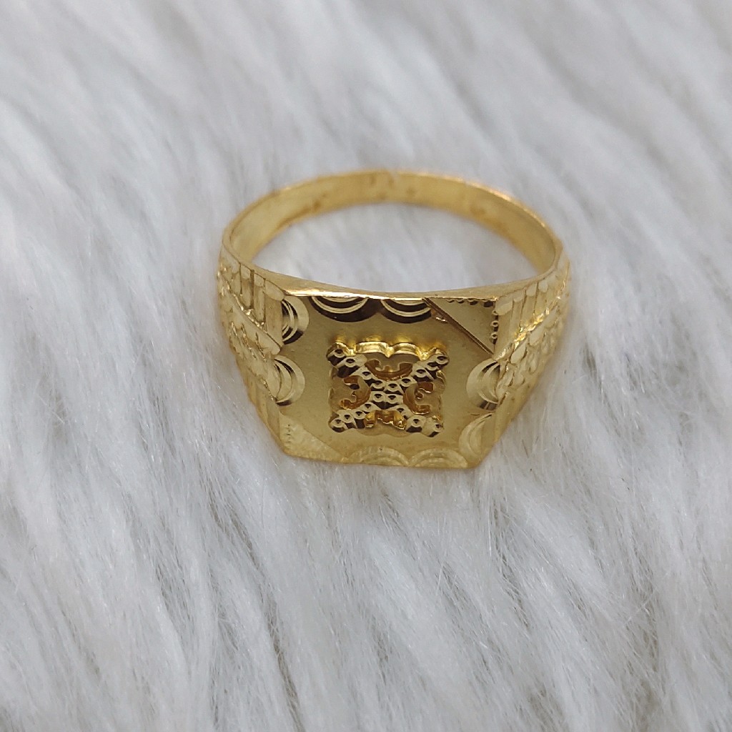 22 carat 916 casting gents ring