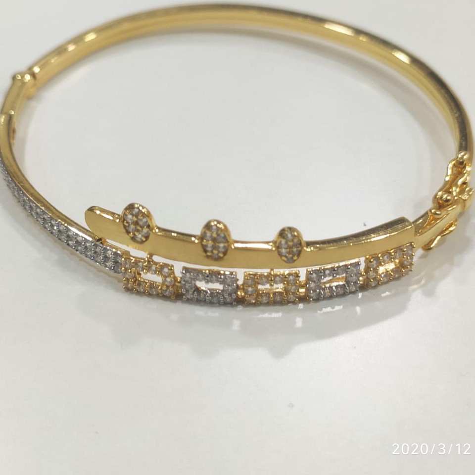 18 carat diamond bracelet