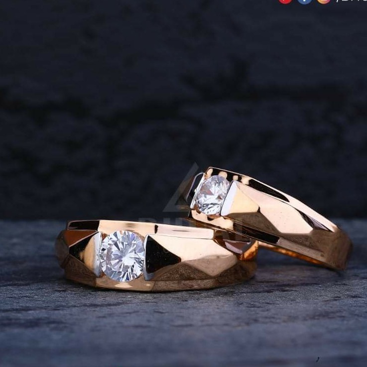 Gold Couple Ring.