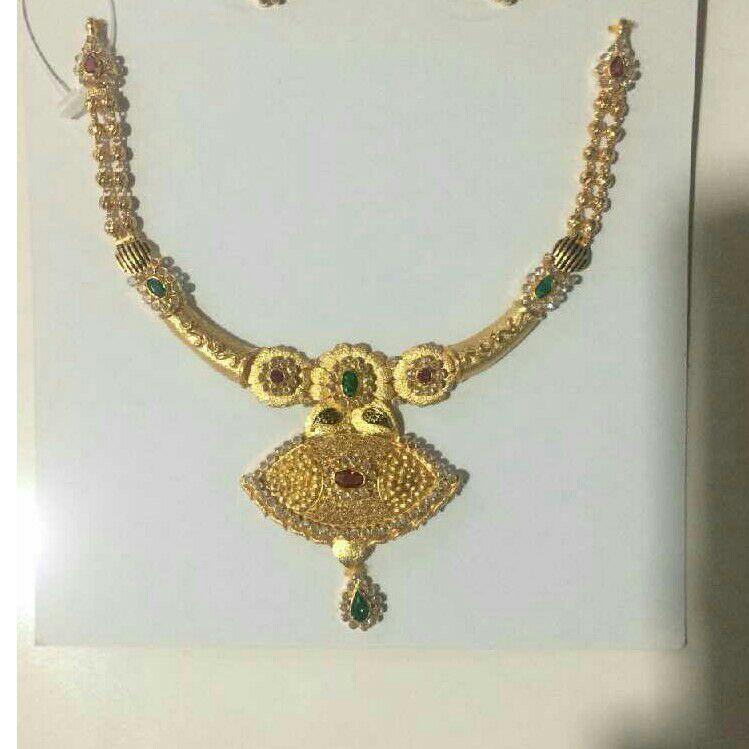 22kt Gold Indian Antique Necklace Set