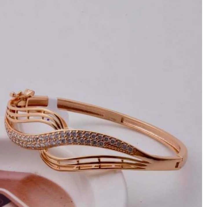 22K Gold Ladies Indian Fancy Bangle