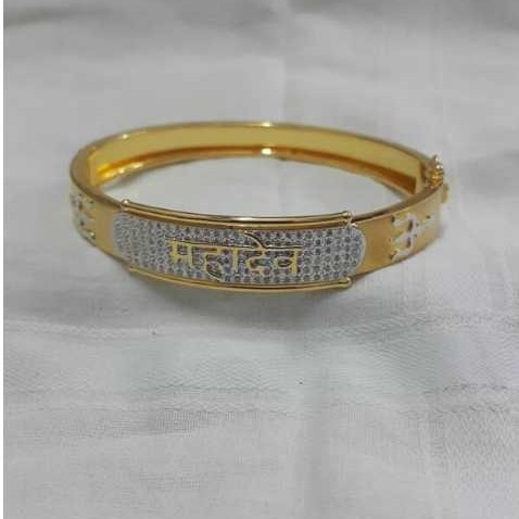 Gold Gents Indian Fancy Bracelet Yellow