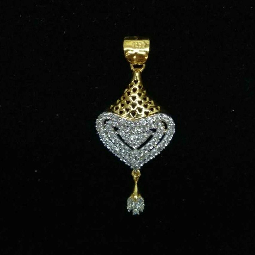 22KT Gold Ladies Pendant Set