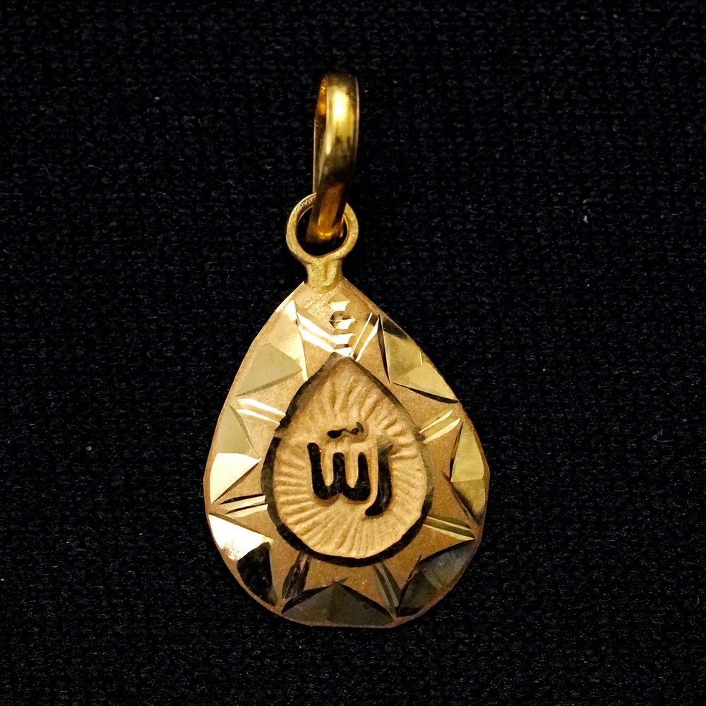 Plain pendants
