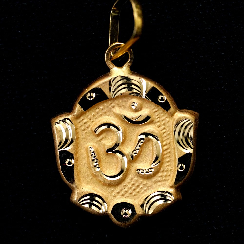 om pendants