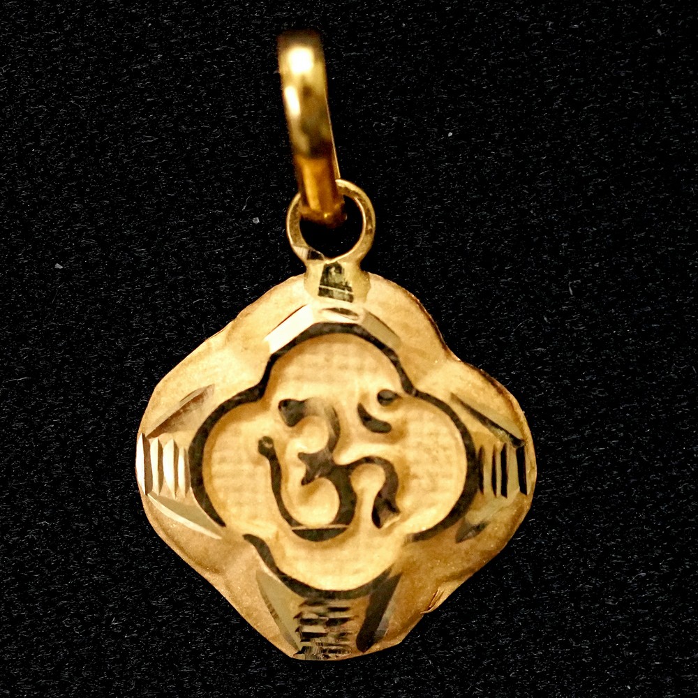 Om pendant