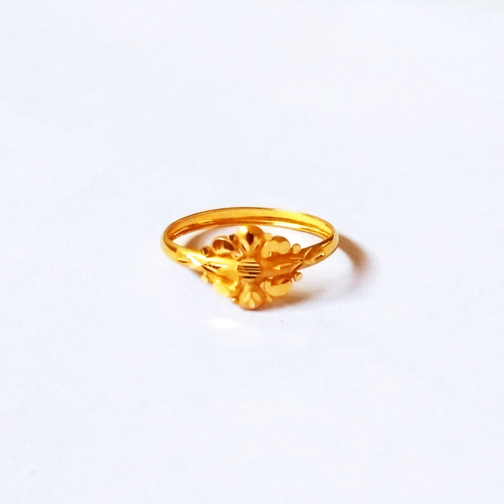 Ladies Ring