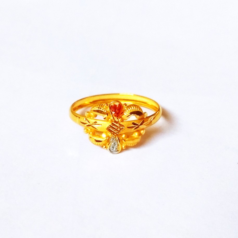 Ladies Ring