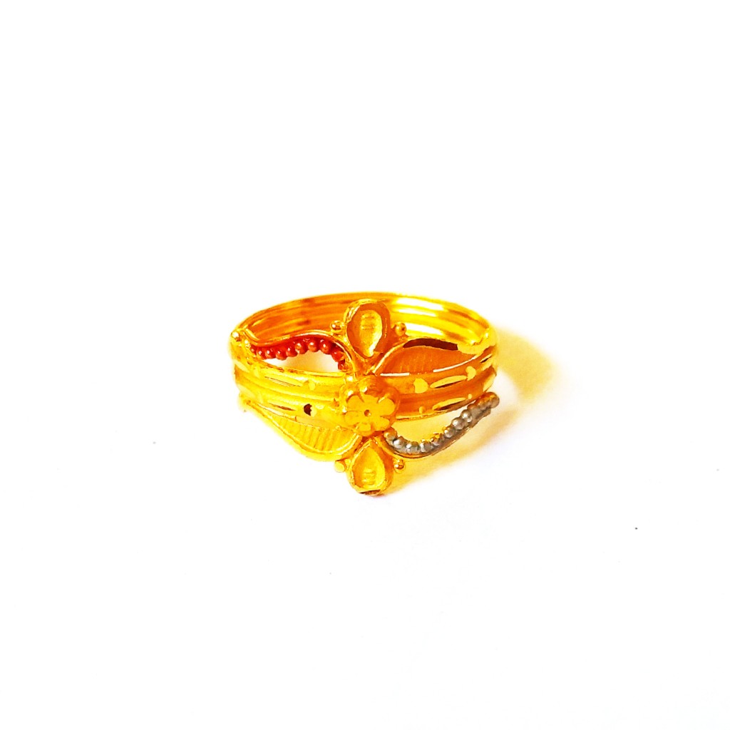 Ladies ring