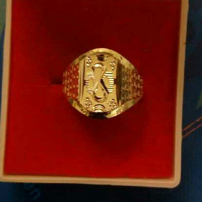 18Kt Gold Chapeli Fancy Gents Ring