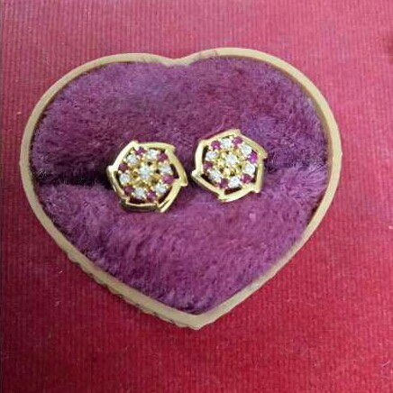22K / 916 Gold Ladies Indian Flower Baby Tops