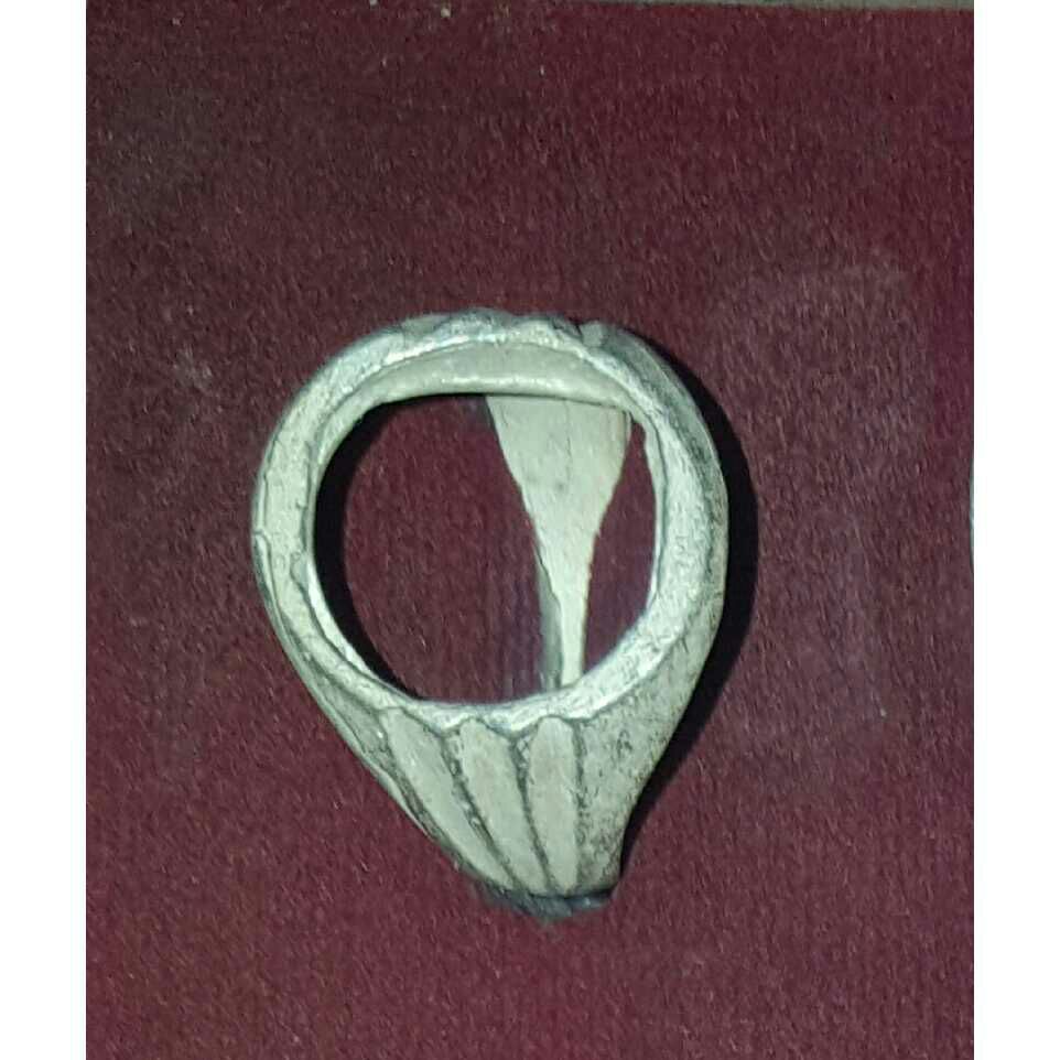 Silver Indian Round Grey Synthetic Grah Ring