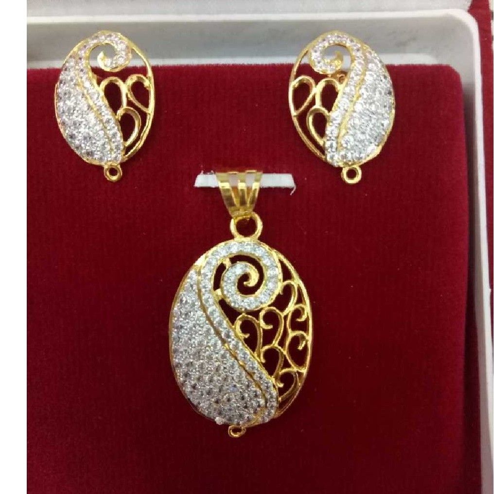 22KT Gold Pendant Set