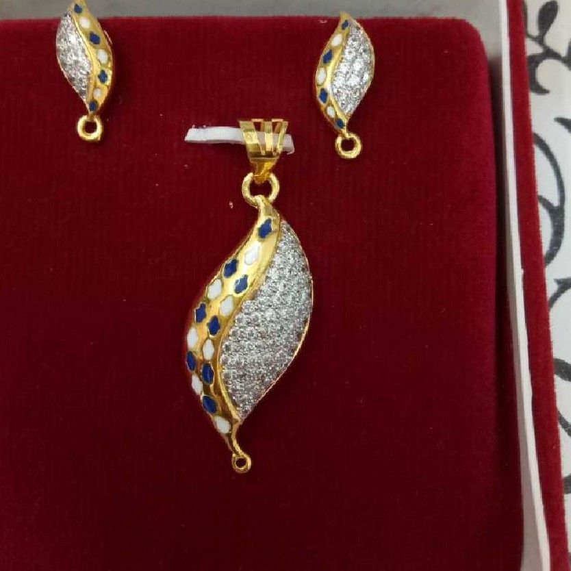 22KT Gold Pendant Set