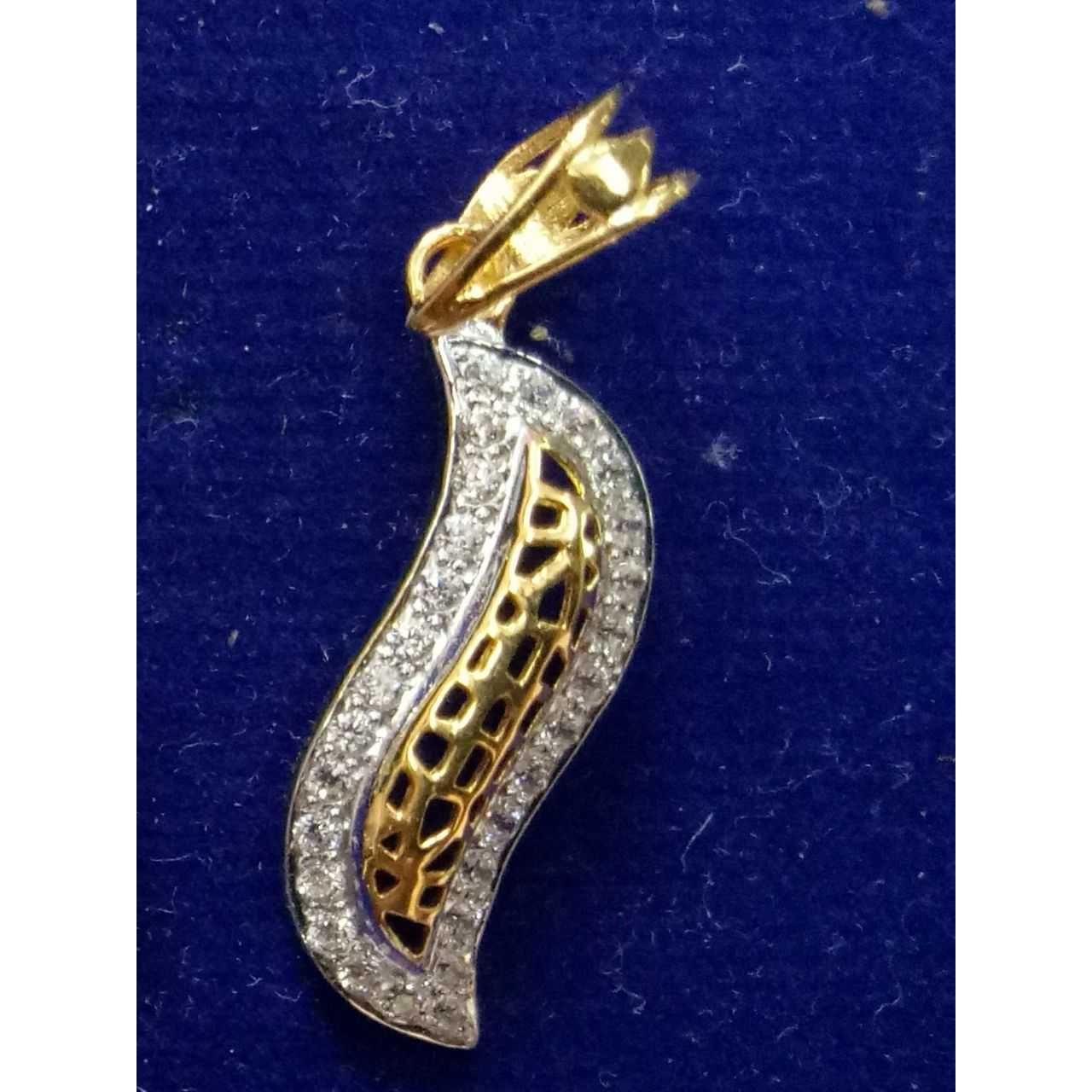 22KT Gold Designer Pendant