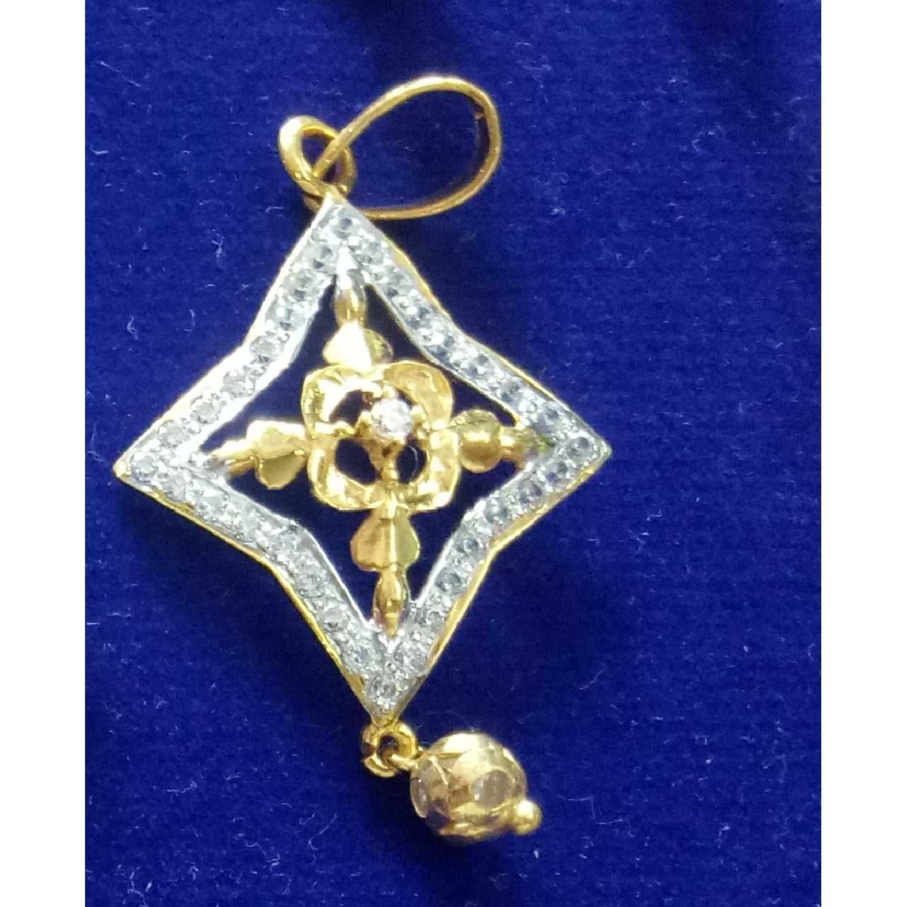 22KT Gold Designer Pendant