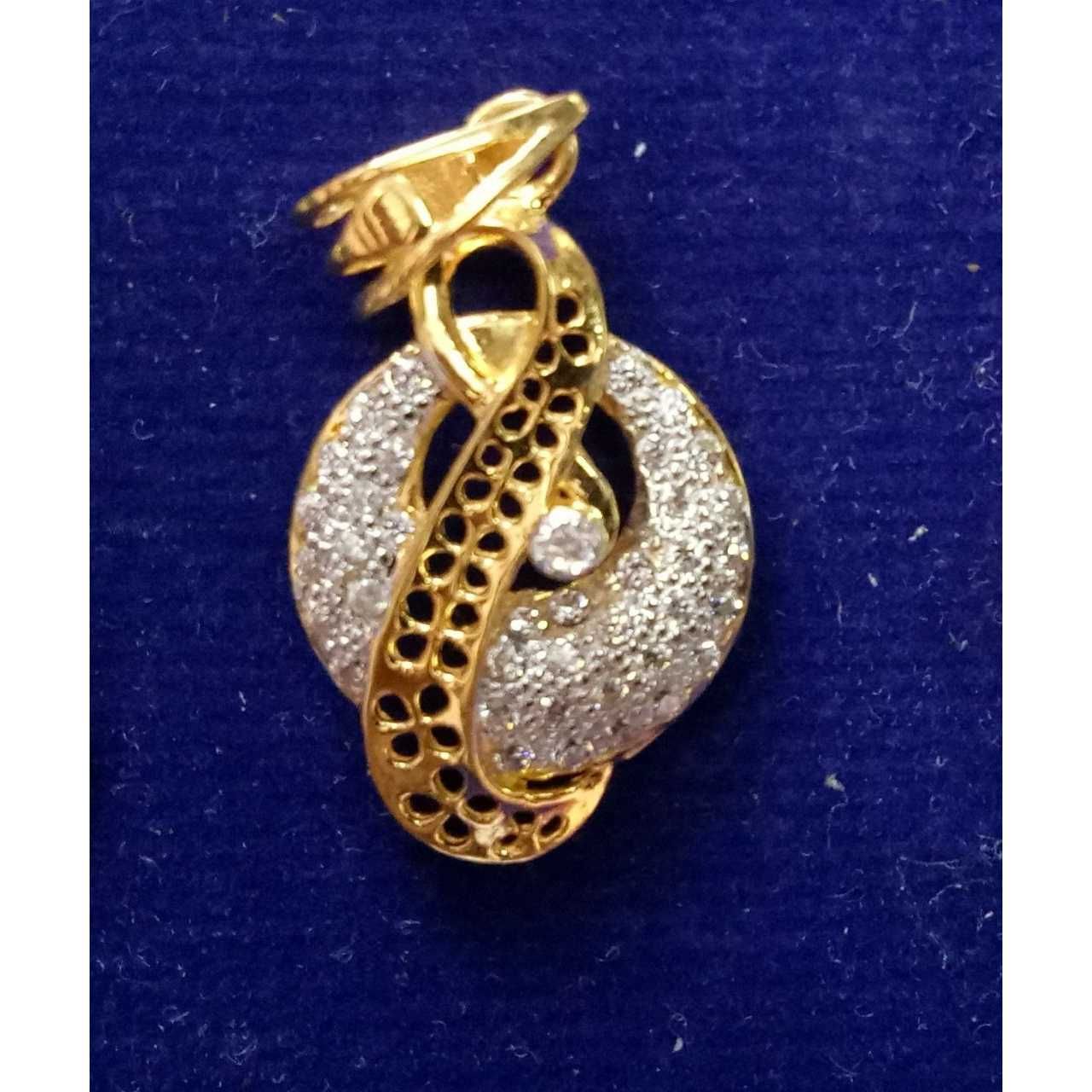 22KT Gold Designer Pendant