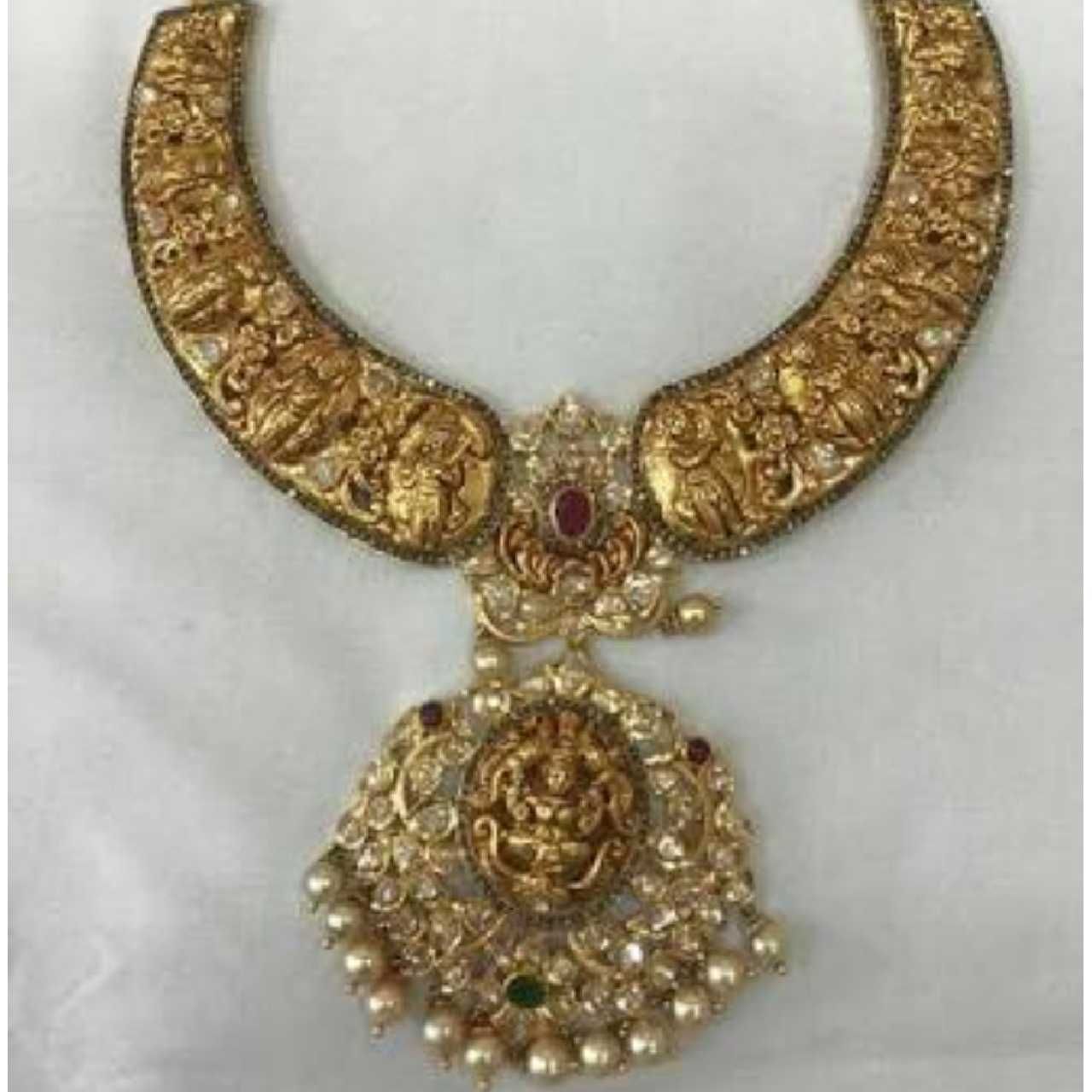 Gold Necklace Nakshi Work