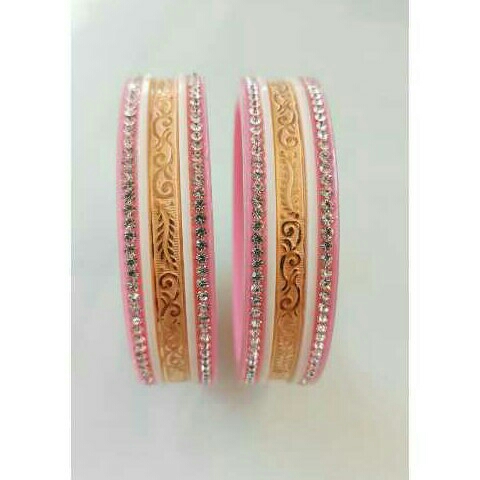 Modern Trendy Attractive Kada (Bangles)