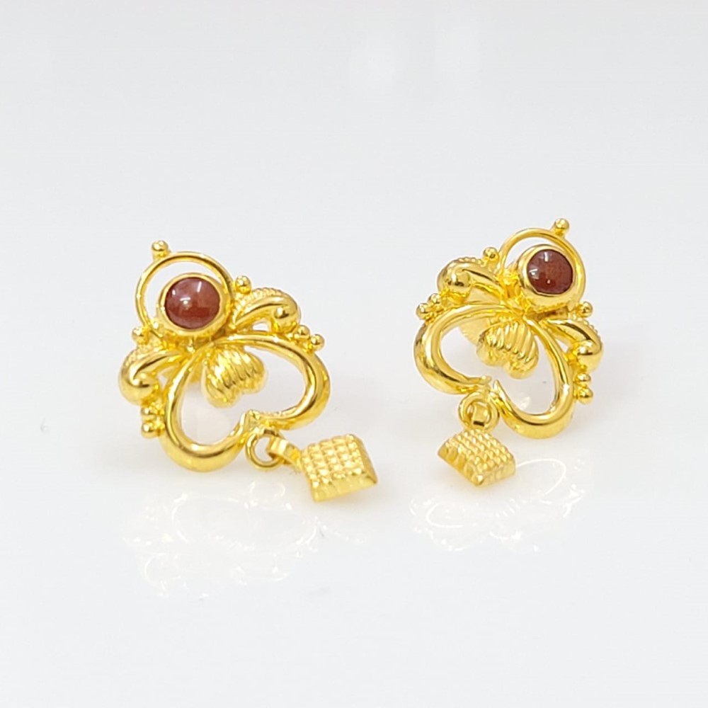 18k Yellow Gold Daily Wear Modern Earrings