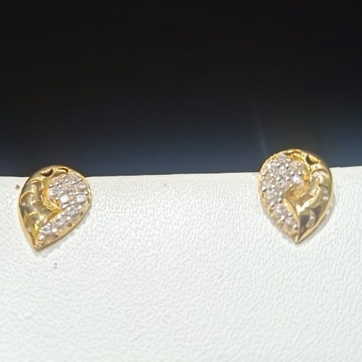 18CT Gold Hallmark Leaves Small Design Earring