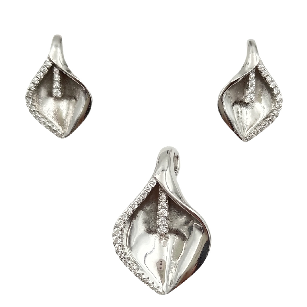 Fancy 925 Silver Pendant Set
