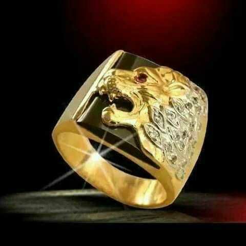 22K / 916 Gold Gents Lion Charming Ring