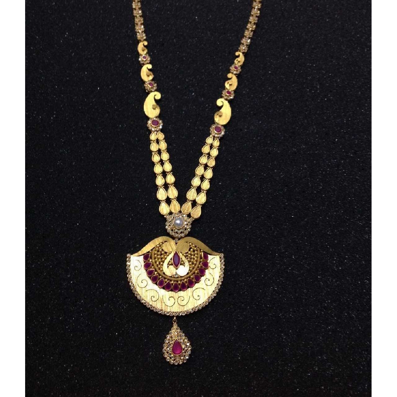 22KT Yellow Gold Antique Indian Stylish Necklace