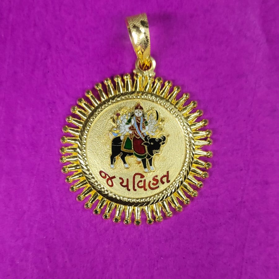 916 Gold Round Jay Vihant Maa Pendant