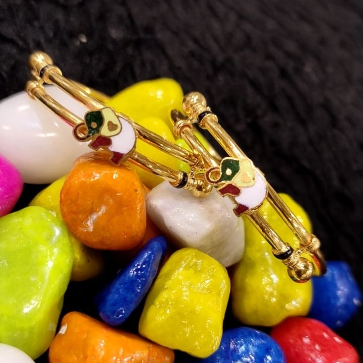 22Kt Gold Elephant Design Baccha Kadli