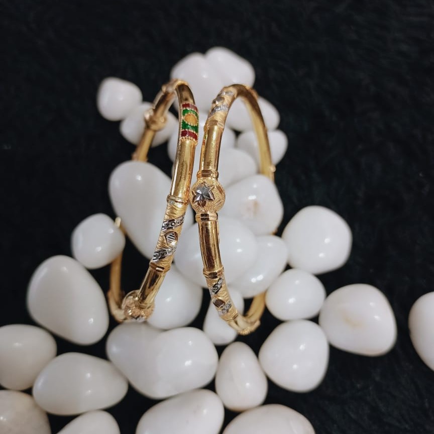 22Kt Gold Fancy Kadli Bangle