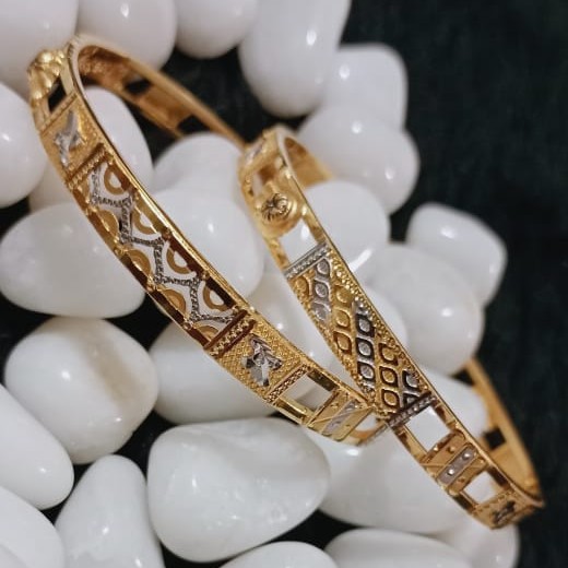 22K Gold Fancy Modhiya Kadli