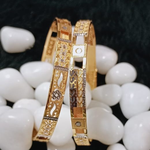 22K Gold Stylish Kadli Bangle