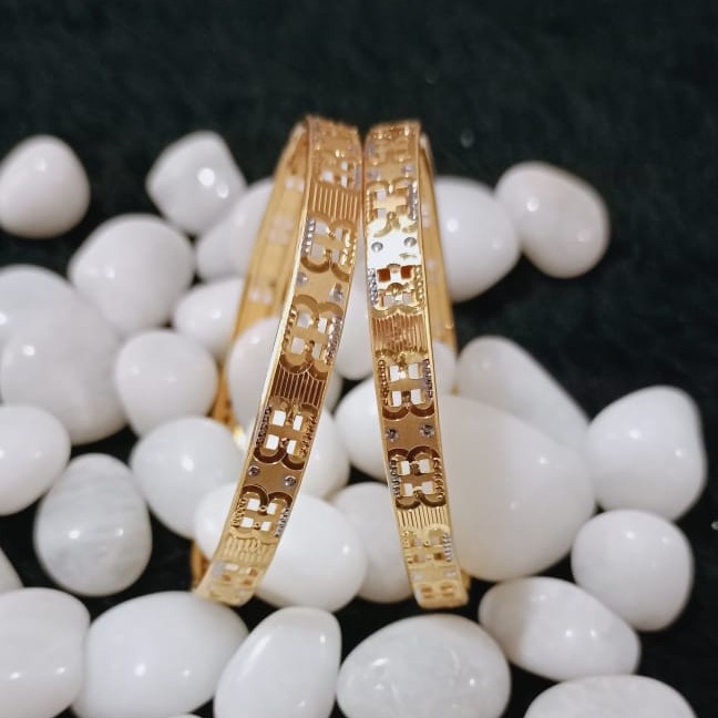 22K Gold Machine Cut Bangles