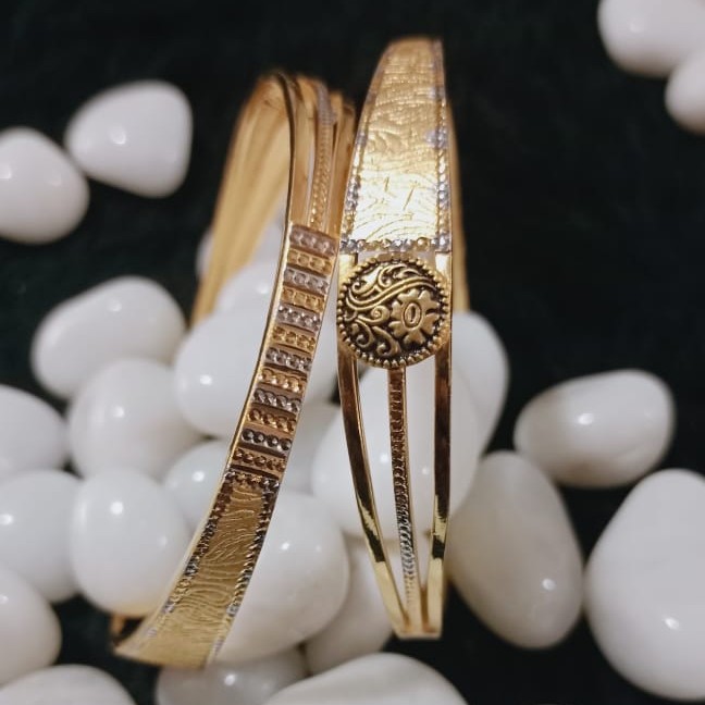 916 Gold Antique Kadli Bangles