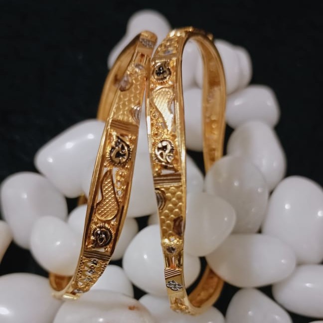 22K Gold Attractive Copper Kadli