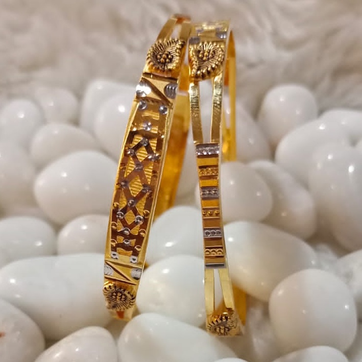 22KT Gold Fancy Wedding Copper Kadli Bangle SGB21