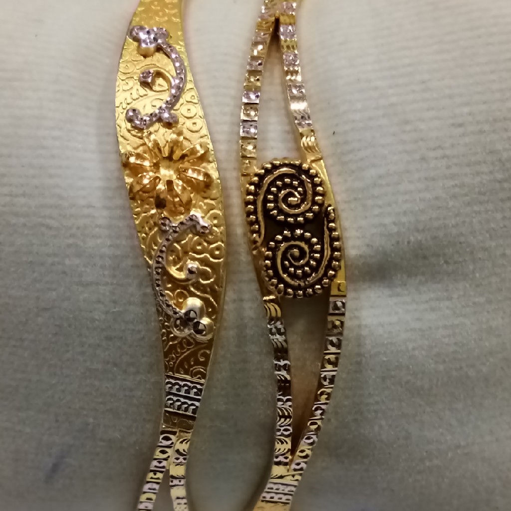916 Antique Bangle SG-250
