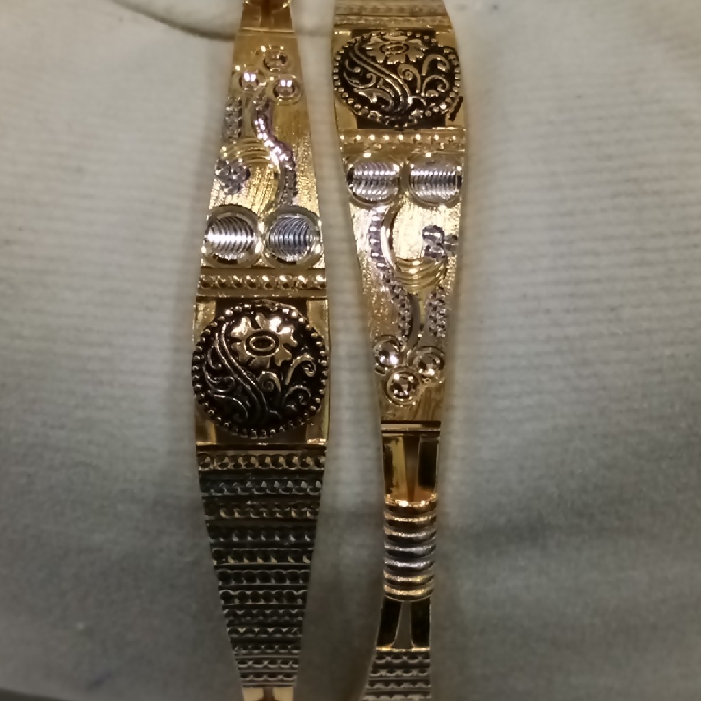 916 cz Antique Kadli Bangle SG-247