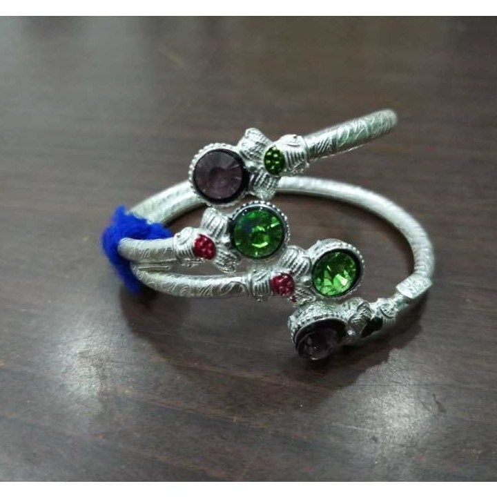 Silver Fancy Baccha Kadli