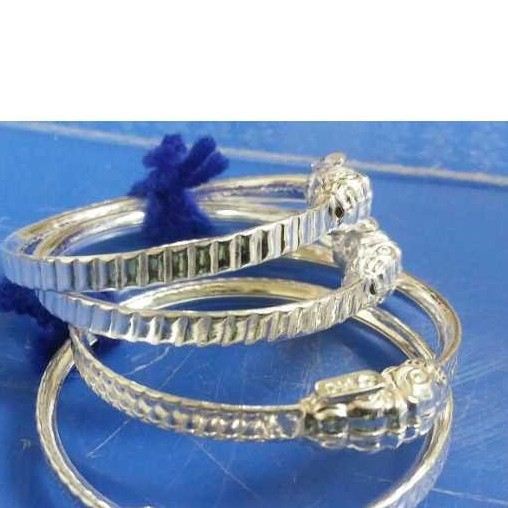 Silver Fancy Baccha Kadli