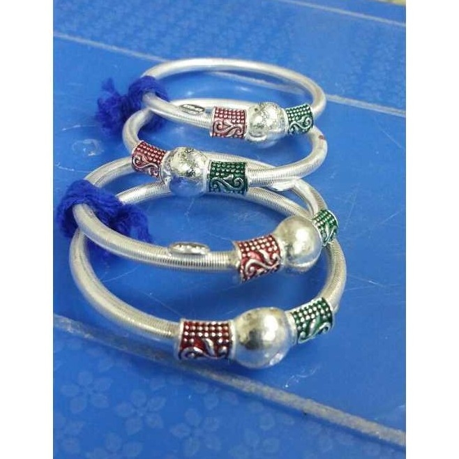 Silver Fancy Baccha Kadli