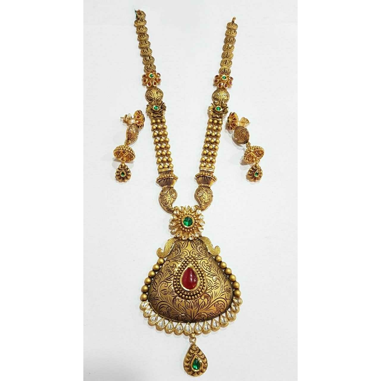 22KT Gold Ladies Jadtar Antique Necklace set